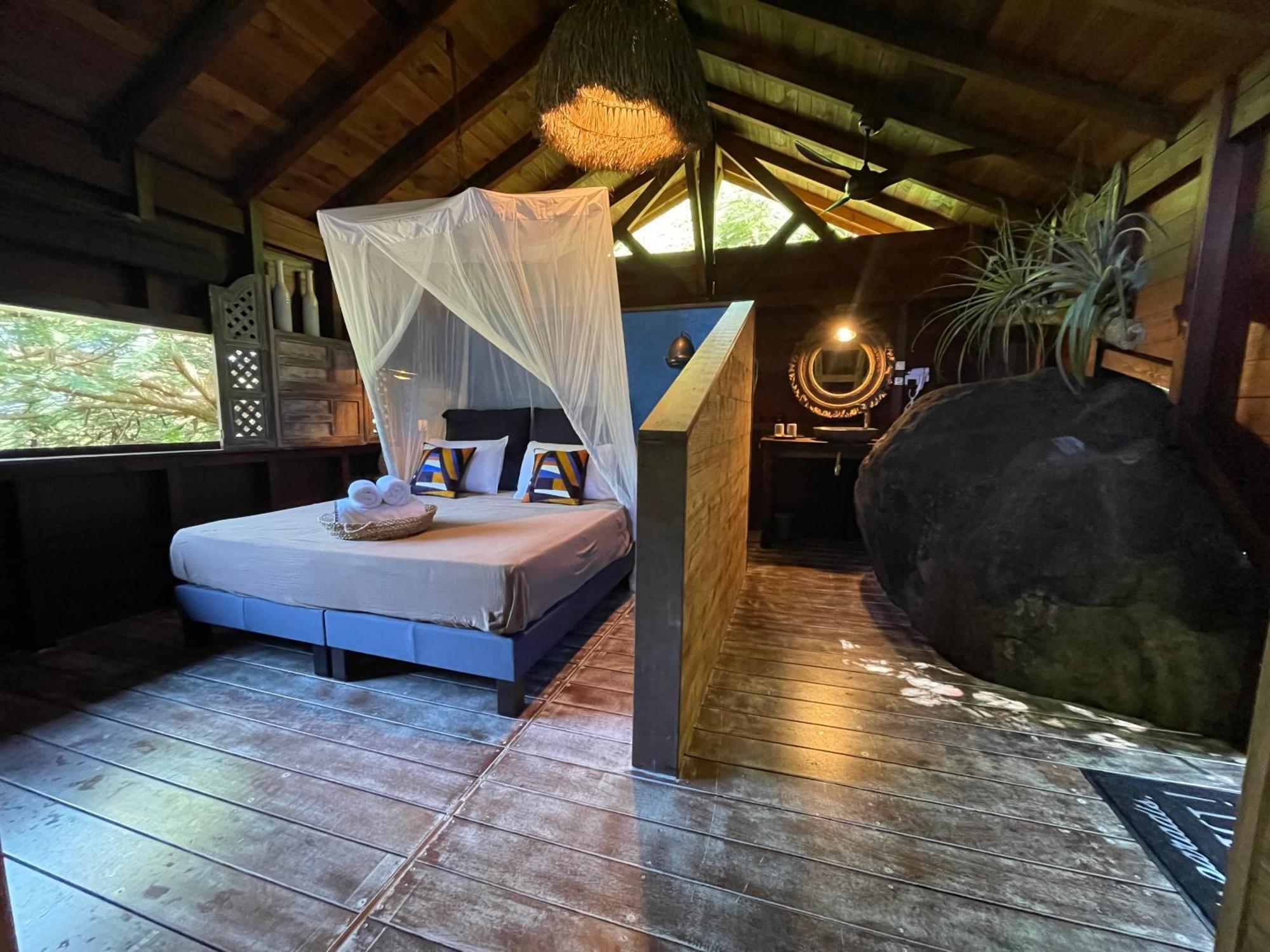 Tropicangel Ecolodge De Charme Поант-Ноар Екстериор снимка